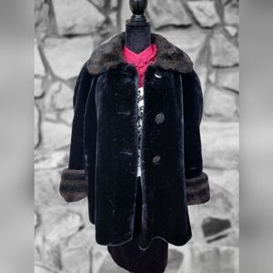 Vintage Black W Brown Collar & Sleeves Faux Fur Coat